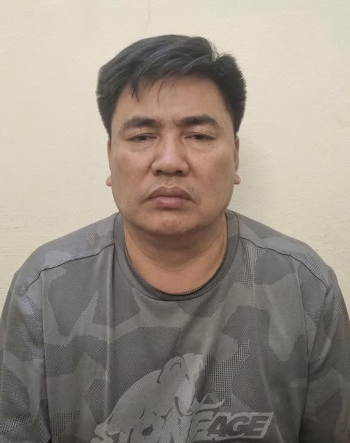 Đối tượng đẩy ngã CSGT. Ảnh: Công an Hà Nội