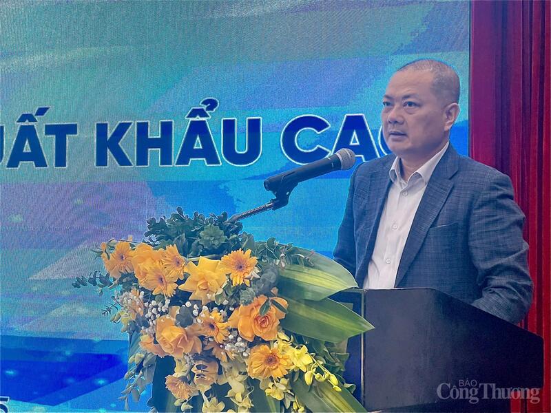 Ông Nguyễn Anh Sơn, Cục trưởng Cục Xuất nhập khẩu (Bộ Công Thương) phát biểu tại toạ đàm