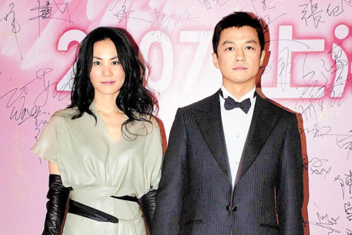 Vương Phi và Lý Á Bằng. Ảnh: Xinhua