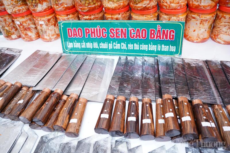 Dao cũng là sản phẩm đặc biệt của người dân Cao Bằng