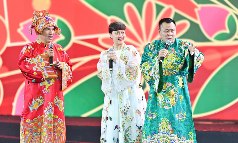 Dàn Táo quân đình đám sẽ