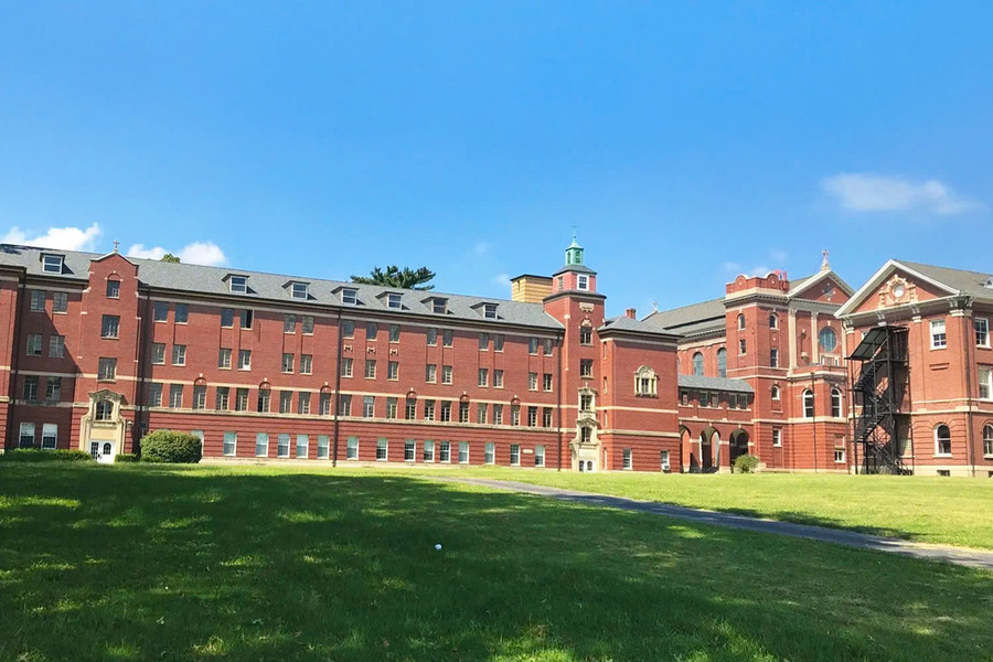 Á quân sẽ học tại trường Gateway Legacy Christian Academy hoặc EF Academy New York và EF Academy Pasadena. z7559437333879-48d60f3df8a2c692a99dd27bbf217324.jpg