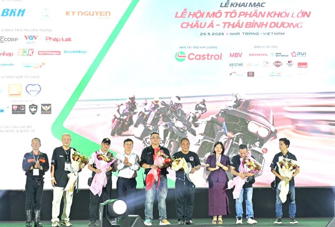 Khai mạc lễ hội môtô quốc tế tại Khánh Hòa