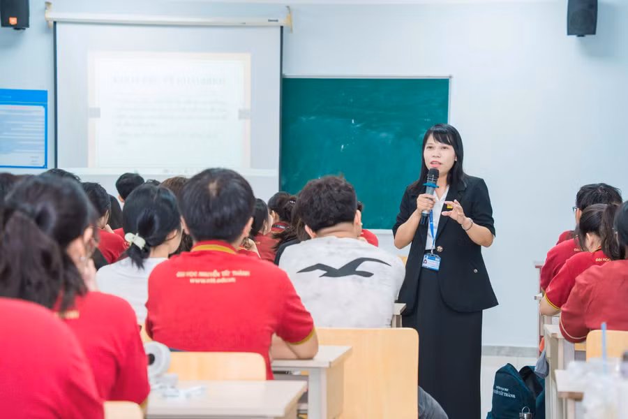ts-phuong.jpg