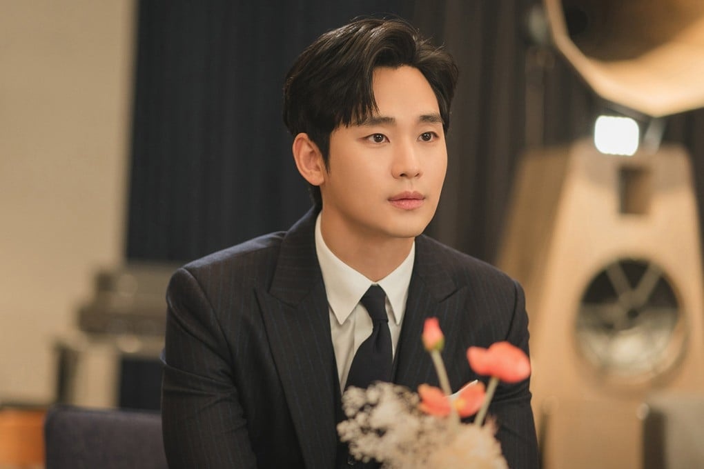 Diễn viên Kim So Hyun trong phim “Nữ hoàng nước mắt“. Ảnh Netflix