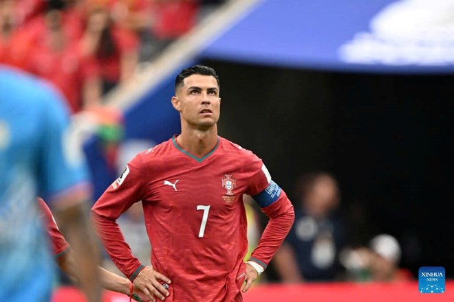 Dấu hỏi về tác động của Cristiano Ronaldo với tuyển Bồ Đào Nha