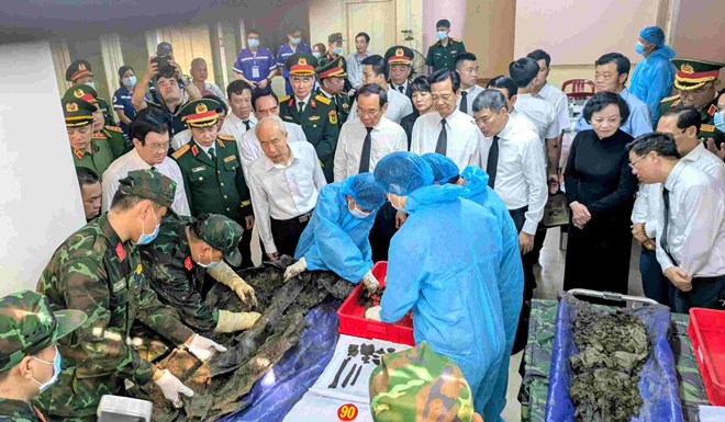 Tìm thấy 5 bộ hài cốt trong rãnh chôn tập thể ở Công viên Lê Thị Riêng