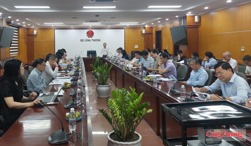 Cuộc họp Tổ điều hành thị trường trong nước