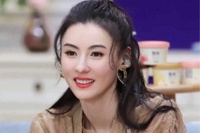 Trương Bá Chi thoát nguy hiểm trong gang tấc sau sự cố nổ lốp xe