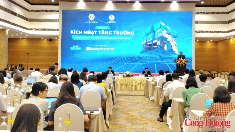 Toàn cảnh Diễn đàn