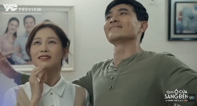 Dưới ô cửa sáng đèn tập cuối: Sinh và Diệu chính thức thành đôi