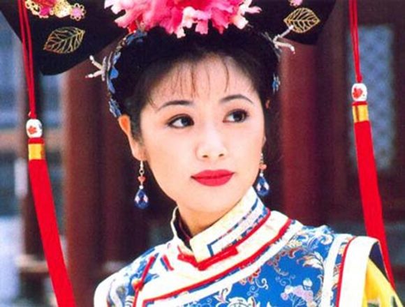 Lâm Tâm Như từng gây tranh cãi khi trở lại góp mặt trong “Tân Hoàn Châu cách cách“. Ảnh: Xinhua