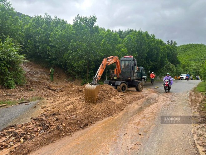 Đà Nẵng cảnh báo dông, lốc, sét, mưa đá