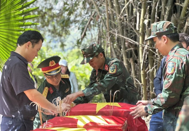 Hành trình tìm những người lính nằm lại dưới đồi Đá Vôi