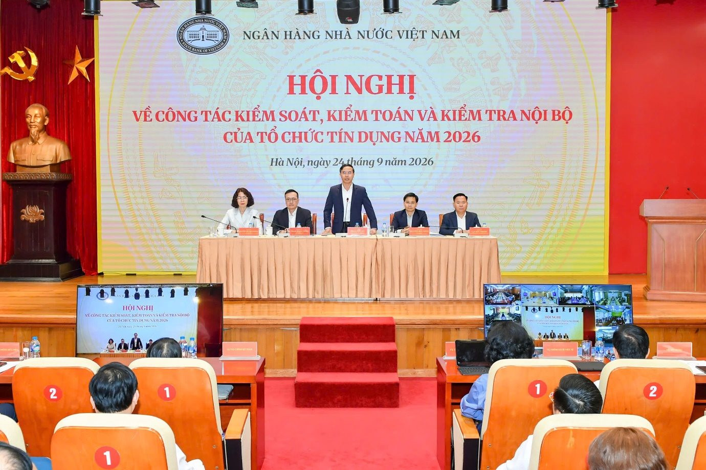 24.9-1-tang-cuong-kiem-soat-kiem-toan-noi-bo-chu-dong-phong-ngua-rui-ro-trong-hoat-dong-ngan-hang.jpg