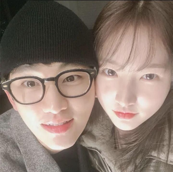 Phía Kim Soo Hyun khẳng định chỉ bắt đầu hẹn hò với Kim Sae Ron khi cô đã trưởng thành. Ảnh: Lotte
