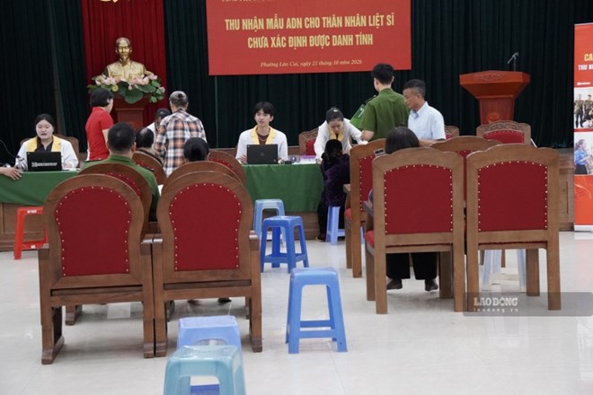 Lấy mẫu ADN, mở thêm hy vọng tìm danh tính liệt sĩ ở Lào Cai