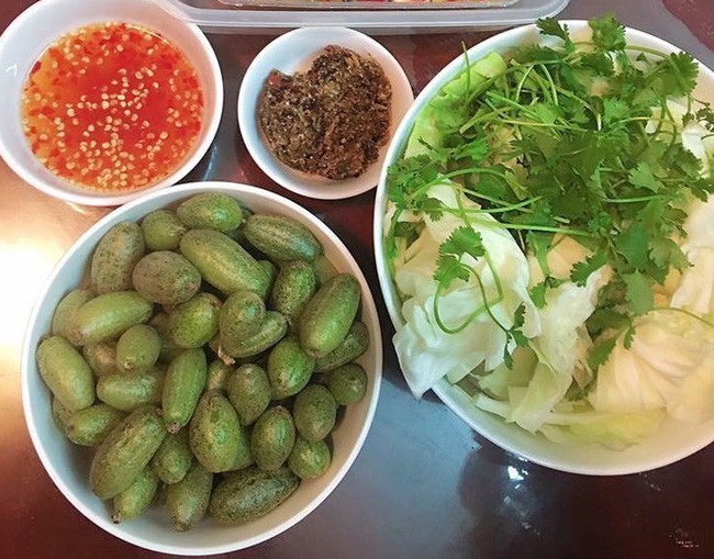 Gần 300.000 đồng/kg nhót xanh đầu mùa vẫn ‘hút’ người mua  - Ảnh 2.