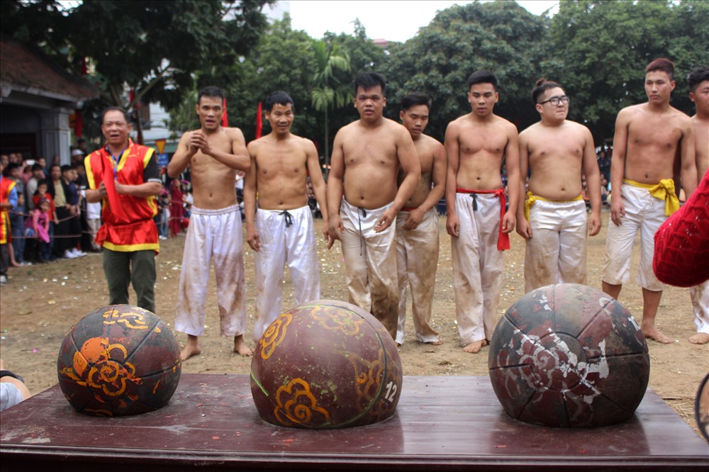 Kết thúc trận thi đấu sôi động.